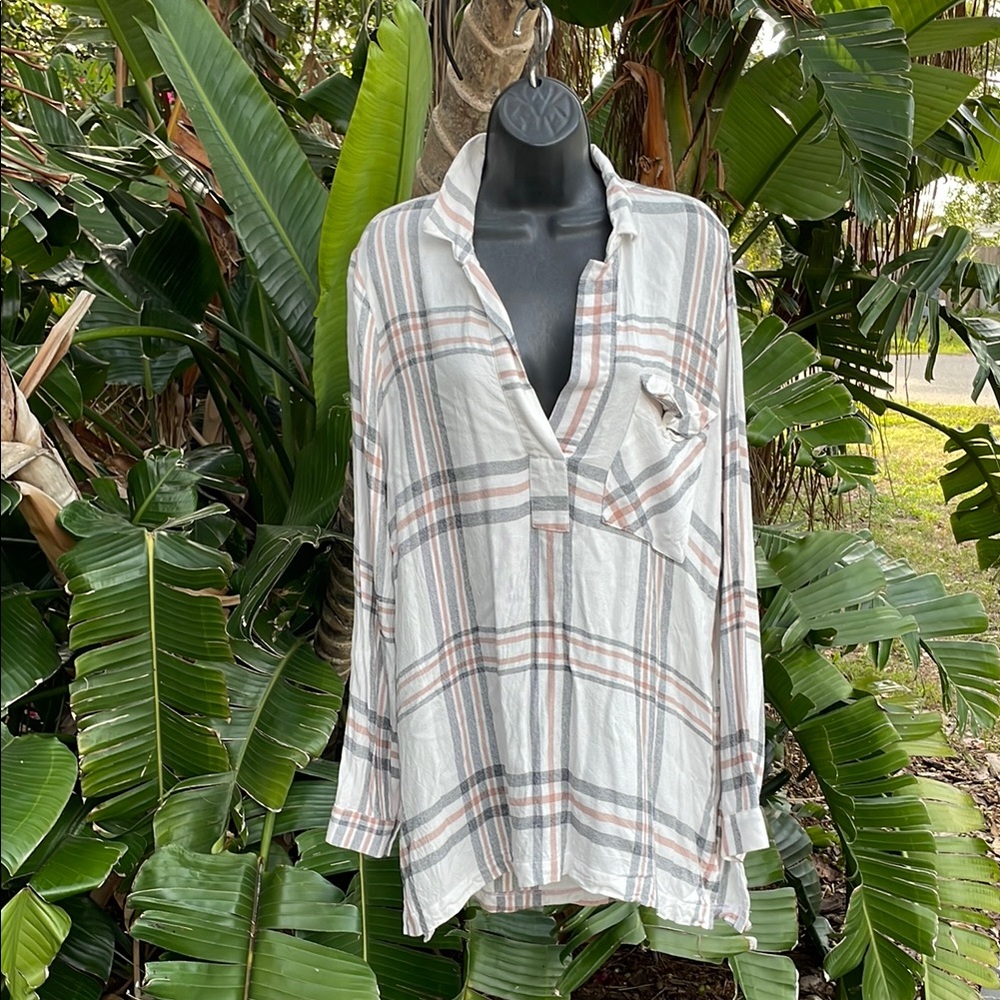 Lush plaid, long tunic shirt